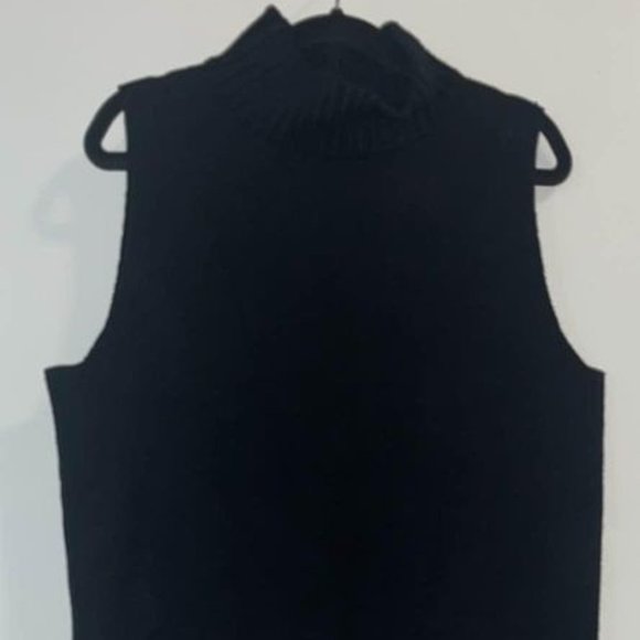 Zara Black Knit Mock Neck Sleeveless Sweater Vest - S - Picture 1 of 2